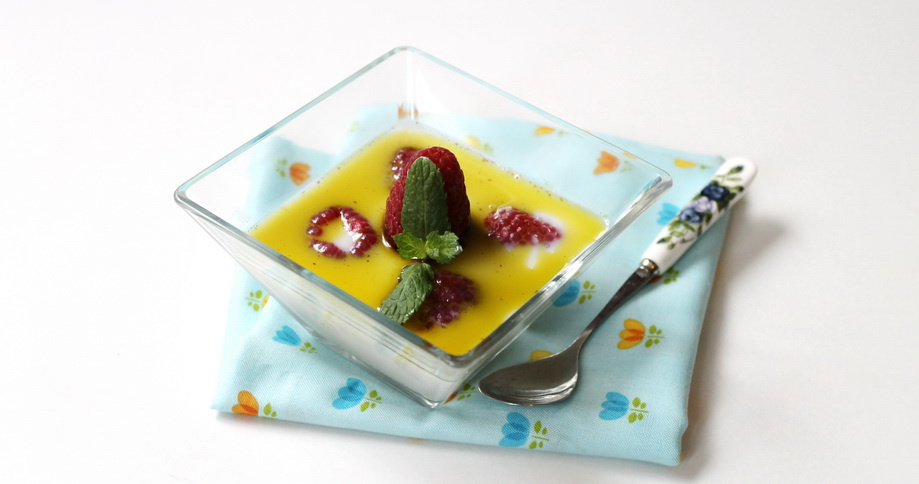 Raspberry panna cotta with pistachio oil