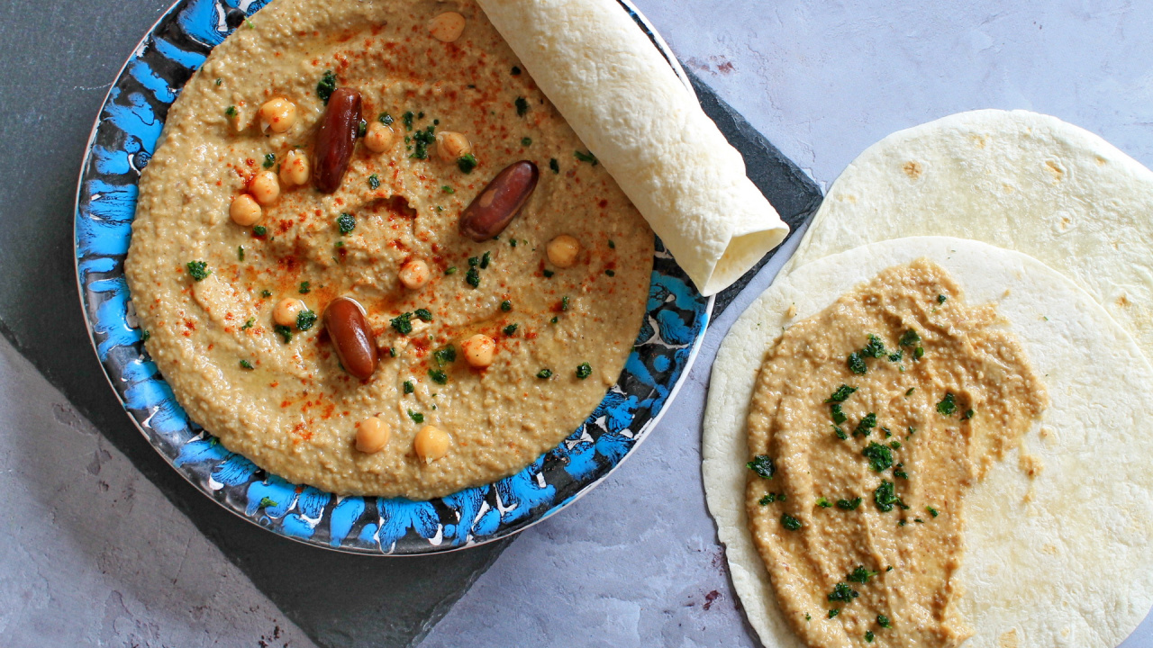 Date and chickpea spread recipe